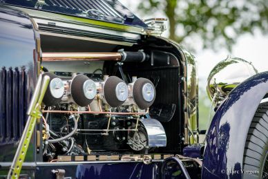 Bentley ‘Old Number One’ by Racing Green Engineering, 1948