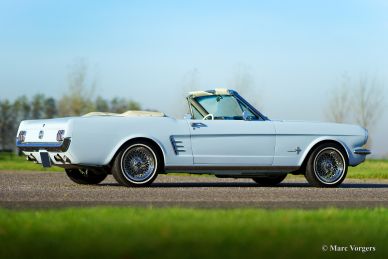 Ford Mustang convertible, 1966