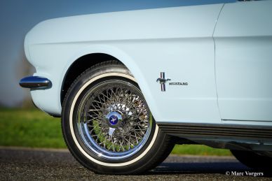 Ford Mustang convertible, 1966