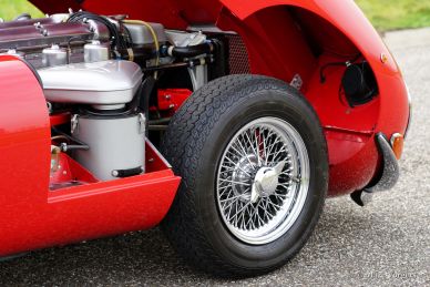 Jaguar E-type 4.2 FHC, 1965