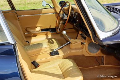 Jaguar E-type 4.2 Litre FHC S2, 1969