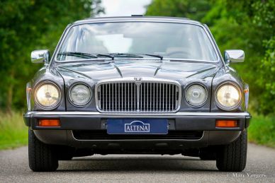 Jaguar XJ12 Sovereign, 1986