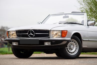 Mercedes-Benz 280 SL (R107), 1982
