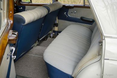 Mercedes-Benz 220 S (W180), 1958