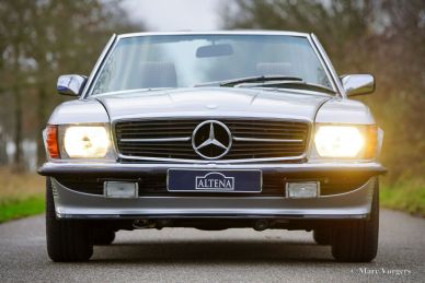 Mercedes-Benz 280SL (R107), 1985