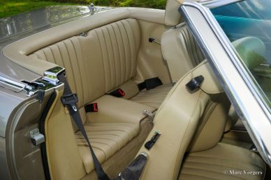 Mercedes-Benz 300 SL (R107), 1987