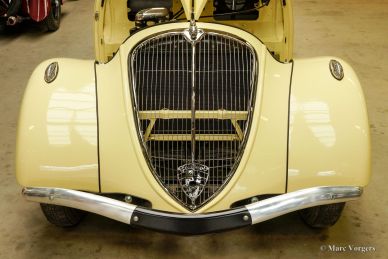 Peugeot 402 L Eclipse, 1935 Restoration