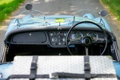 Triumph TR3 (small mouth), 1957