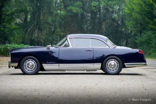 Facel-Vega-FV4-Hemi-Typhoon-1958-Bleu-Nuit-Sark-Blue-02.jpg