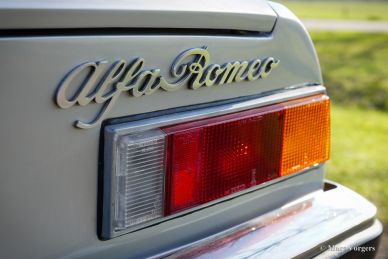 Alfa Romeo 2000 Spider Veloce, 1973