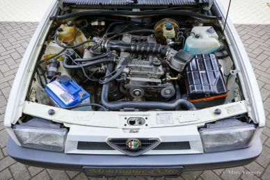 Alfa Romeo 75 1.8 IE, 1990