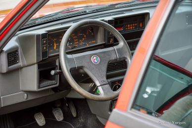 Alfa Romeo 75 3.0 V6 America, 1988