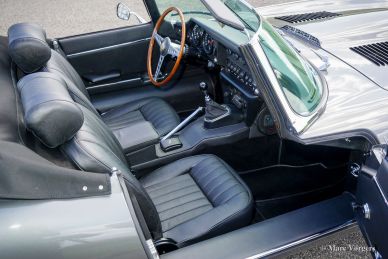 Jaguar E-type 4.2 Litre roadster, 1969