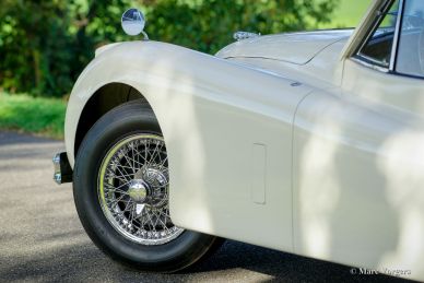 Jaguar XK 140 FHC, 1957