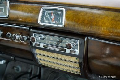 Mercedes-Benz 220 S (W180), 1958