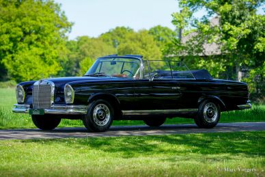 Mercedes-Benz 220 SE (W111) cabriolet, 1963
