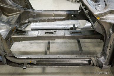 Porsche 911 2.0 SWB 1968 body restoration