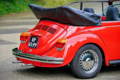 Volkswagen “Beetle” 1302 LS Convertible / Cabriolet, 1971